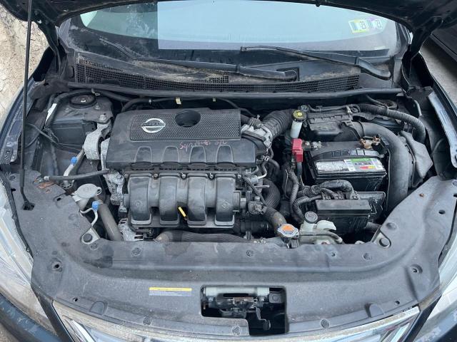 Sedans NISSAN SENTRA 2014 Granatowy