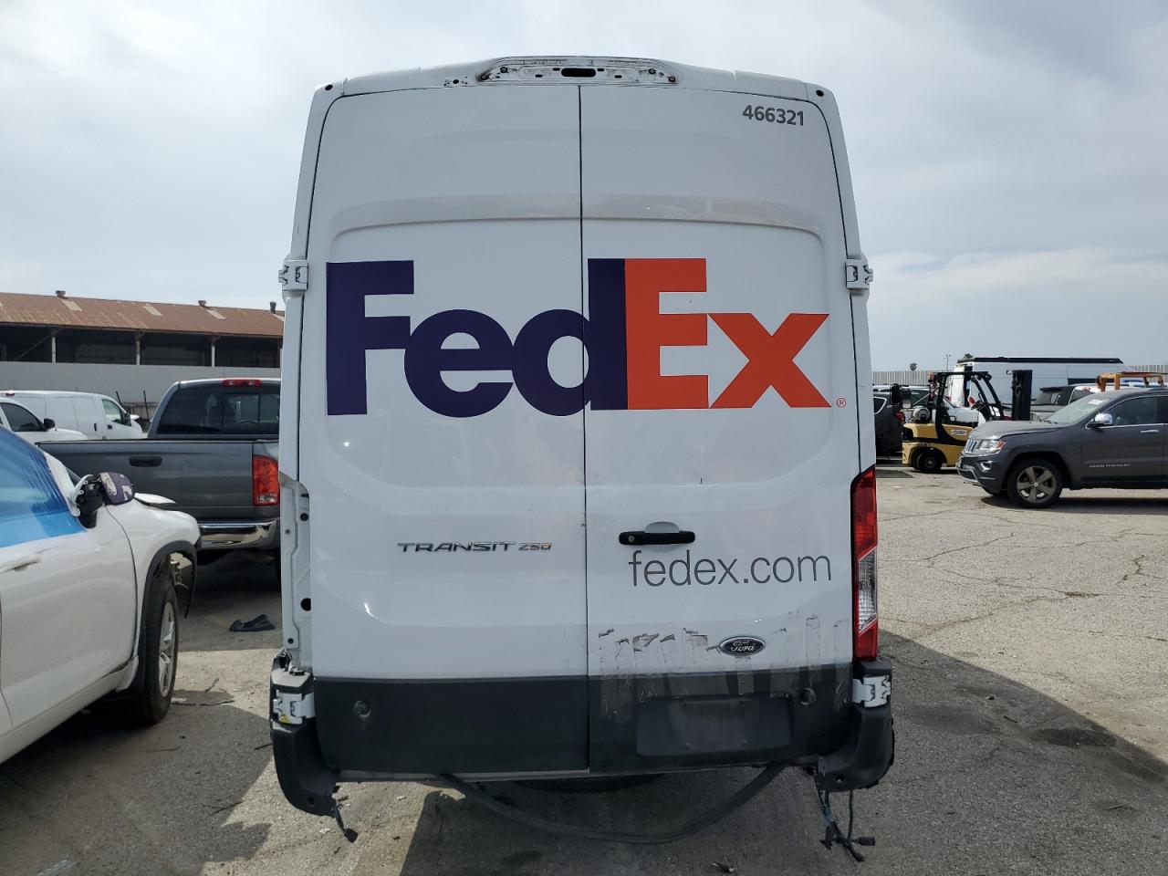 2020 Ford Transit T-250 VIN: 1FTBR3X83LKB13199 Lot: 56201575