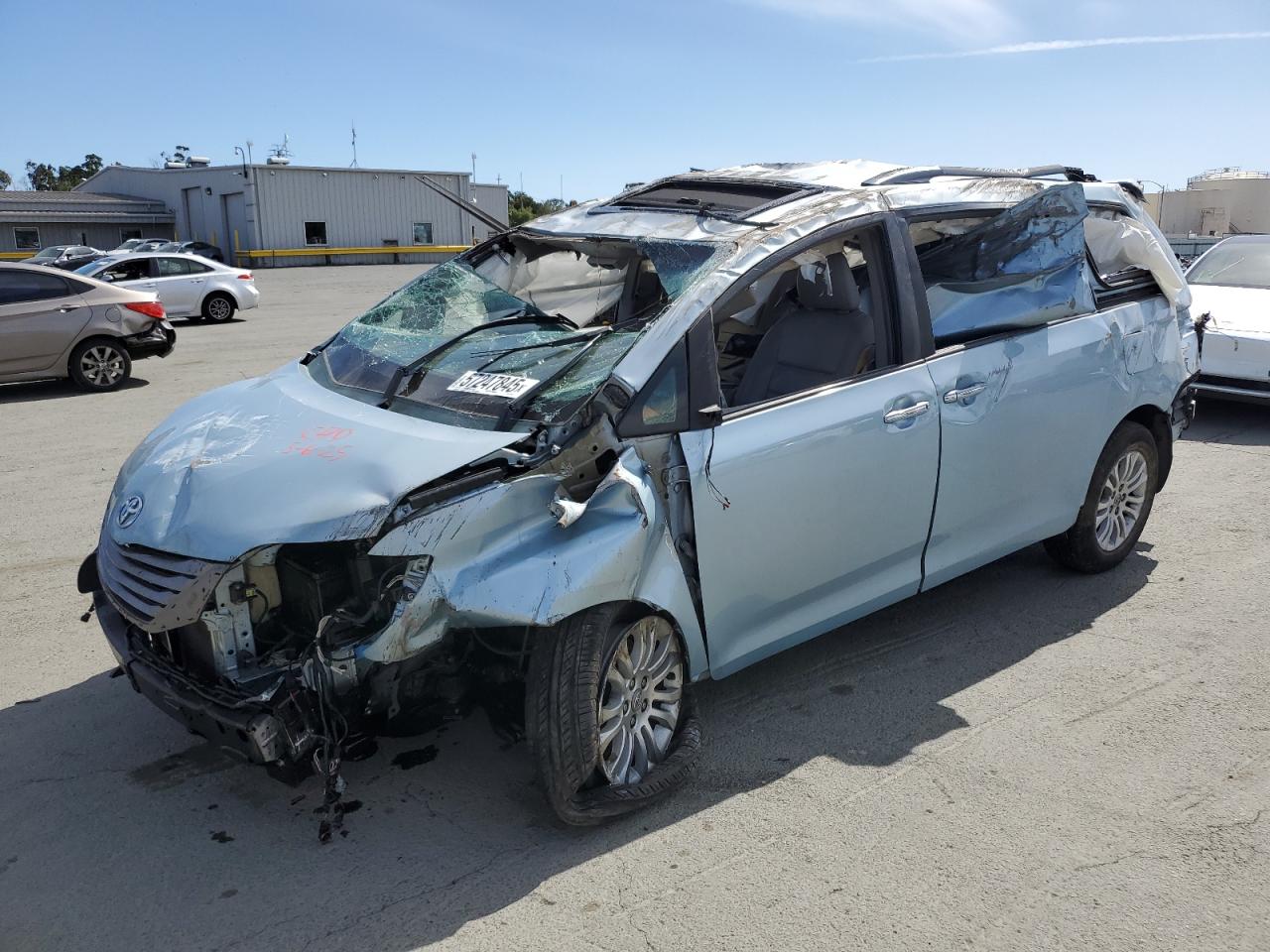 2015 Toyota Sienna Xle VIN: 5TDYK3DC8FS557294 Lot: 57247845