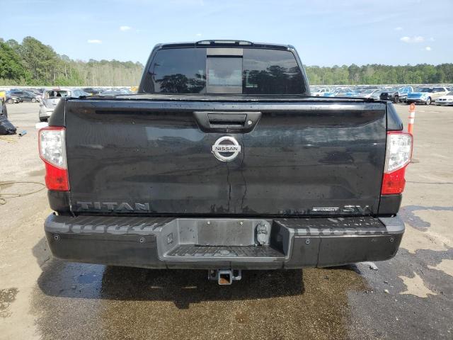  NISSAN TITAN 2018 Чорний