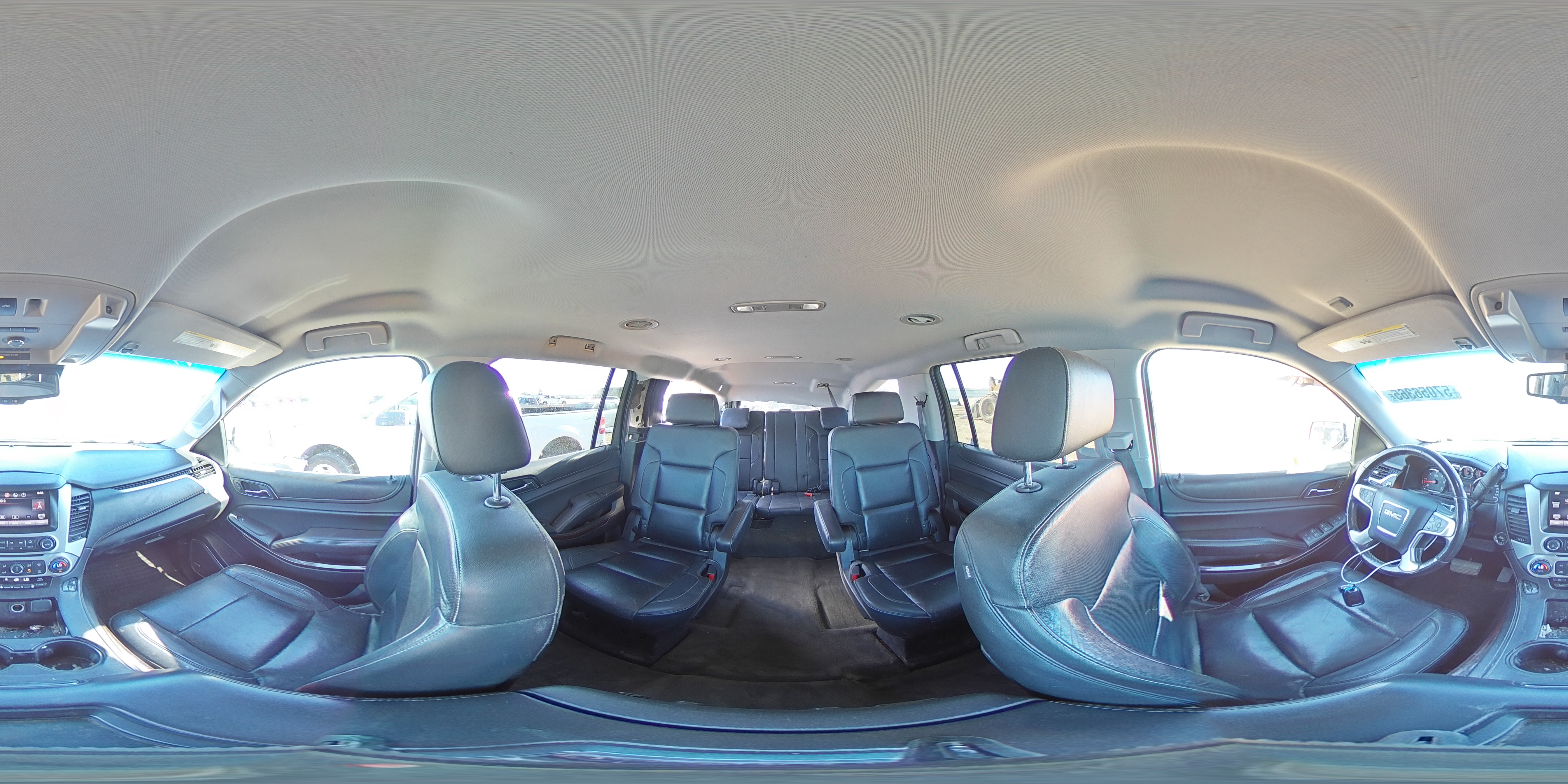 2015 GMC Yukon Xl K1500 Slt VIN: 1GKS2HKC9FR224711 Lot: 57056365