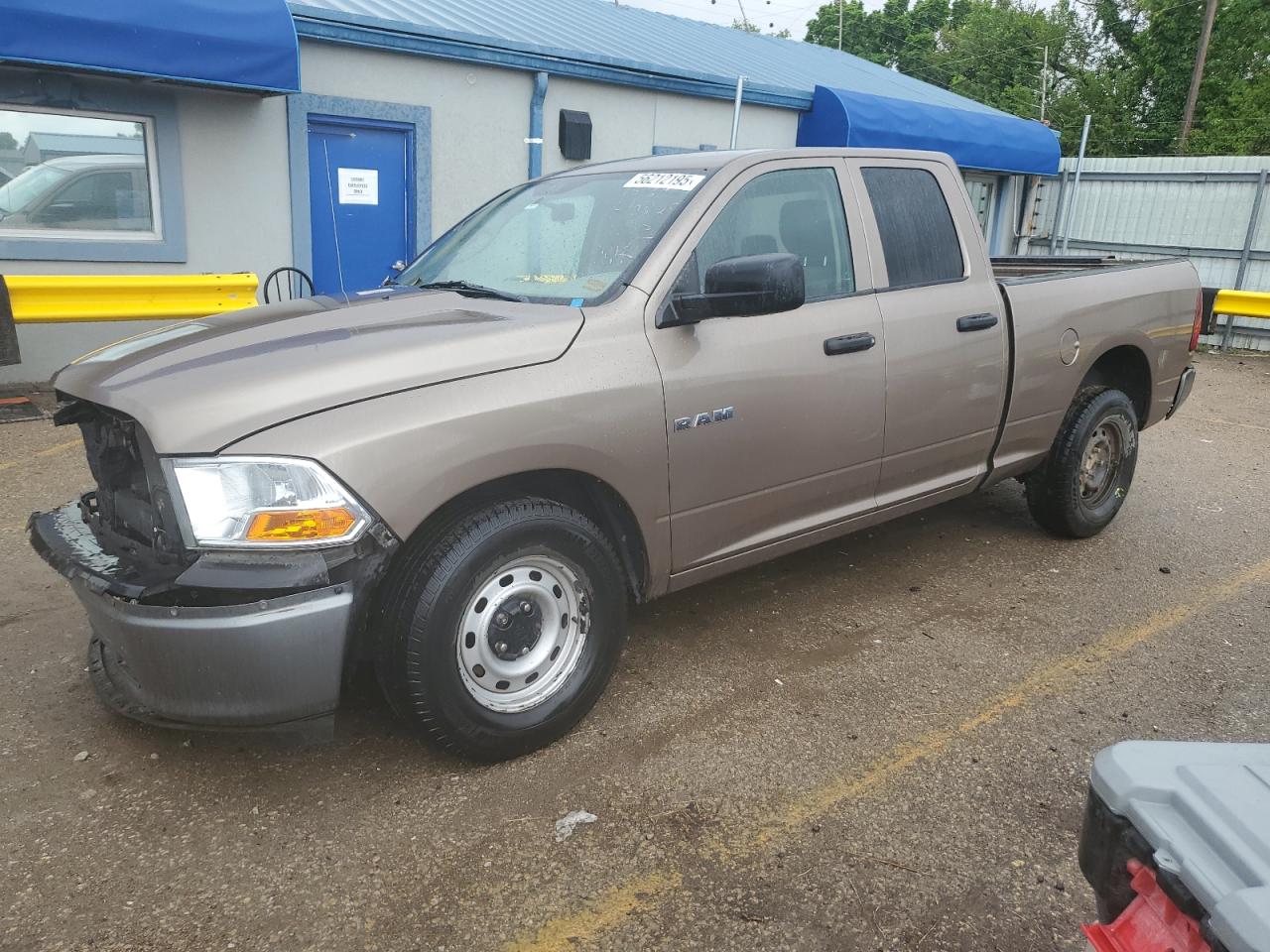 2010 Dodge Ram 1500 للبيع في Wichita، KS - Front End
