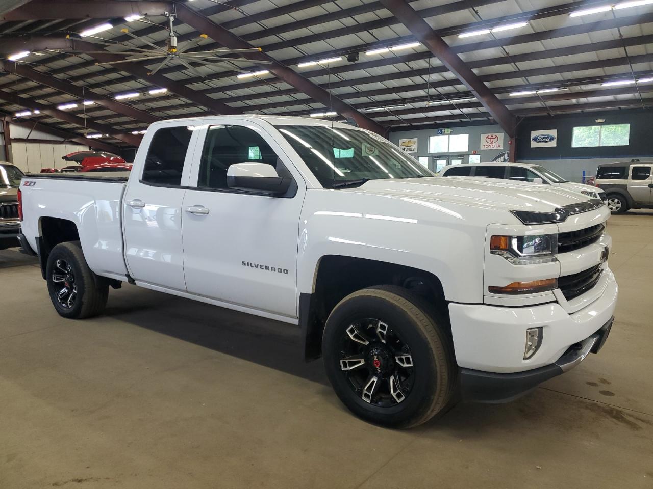 1GCVKREC5HZ386381 CHEVROLET ALL Models 2017