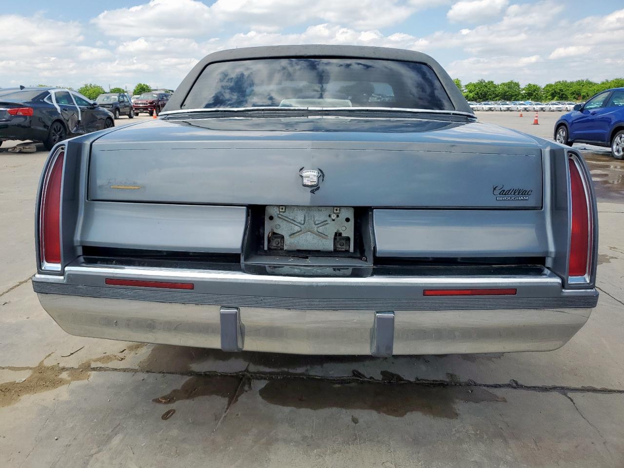 1993 Cadillac Fleetwood Chassis VIN: 1G6DW5276PR715056 Lot: 55323395