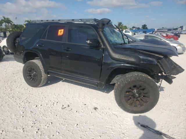  TOYOTA 4RUNNER 2020 Czarny