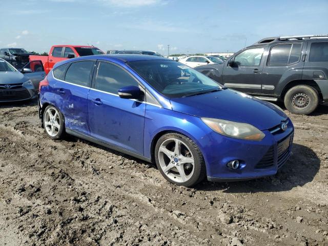 Hatchbacks FORD FOCUS 2014 Blue