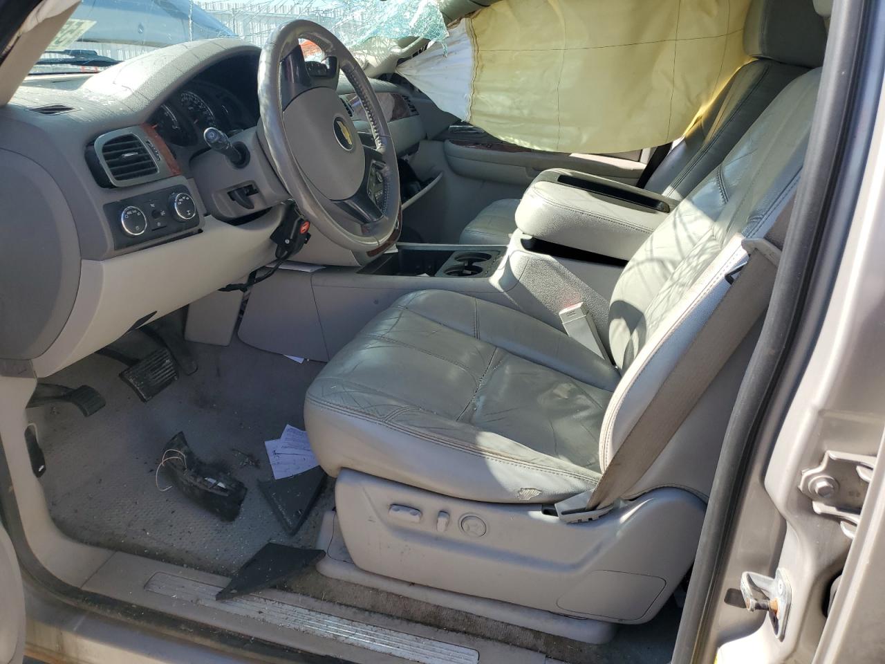 2007 Chevrolet Suburban K1500 VIN: 1GNFK16397J218901 Lot: 55695095