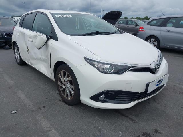 2016 TOYOTA AURIS BUSI