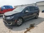 Kansas City, KS에서 판매 중인 2018 Chrysler Pacifica Hybrid Limited - Front End