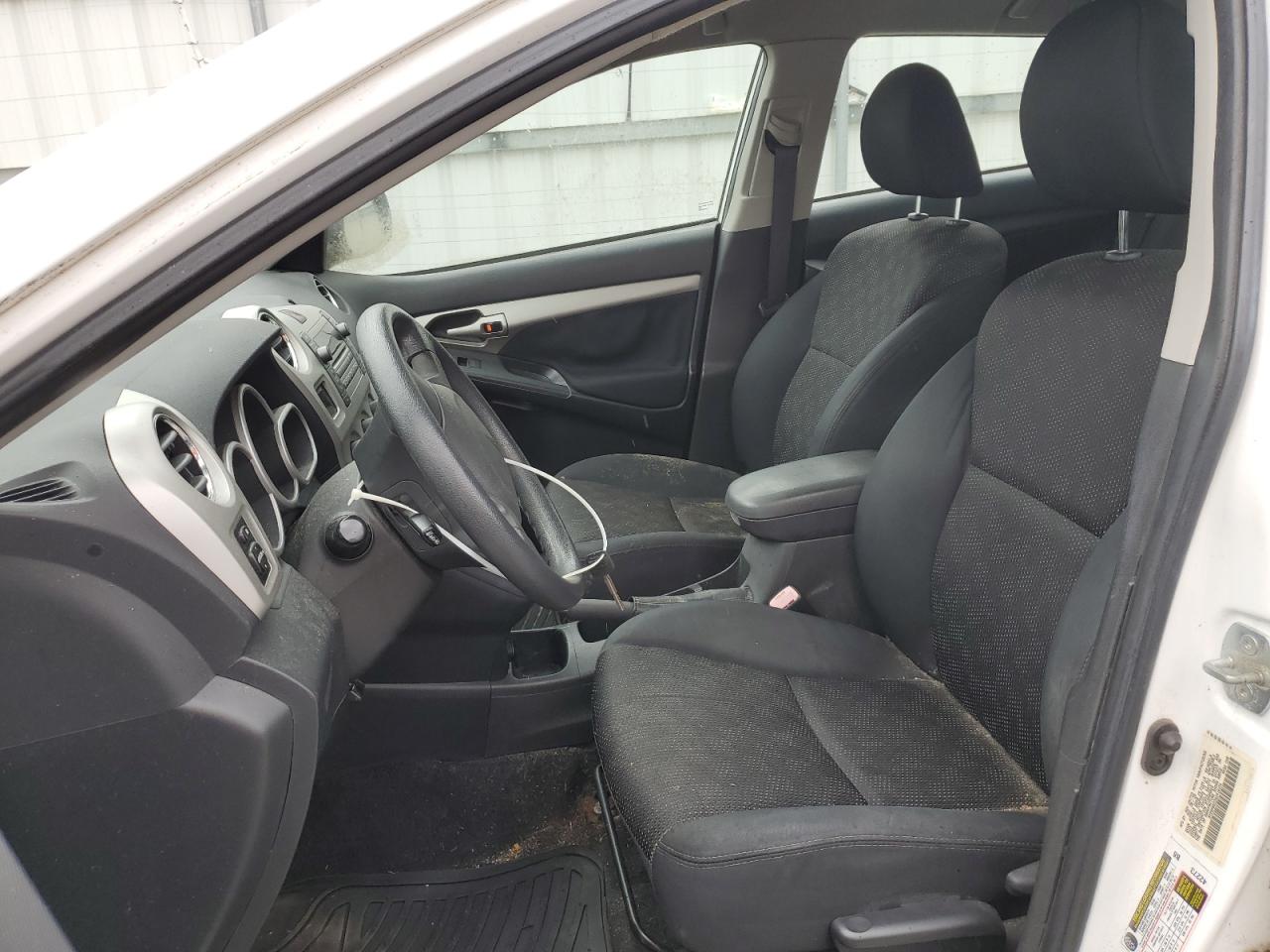 2010 Pontiac Vibe VIN: 5Y2SP6E03AZ412104 Lot: 56875495