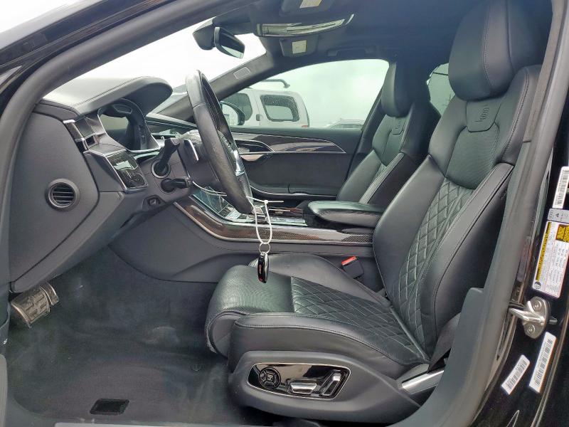  AUDI S8 2020 Черный