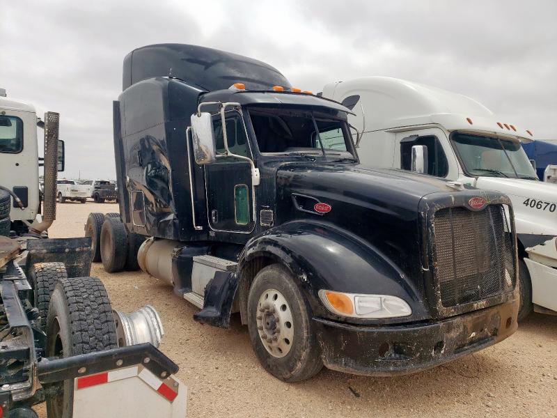 2013 Peterbilt 386 Semi Truck