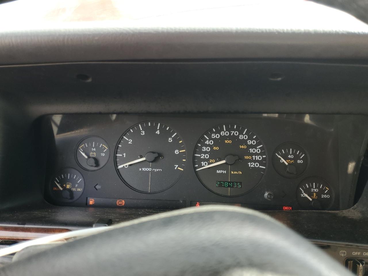 1997 Jeep Grand Cherokee Laredo VIN: 1J4FX58S4VC704212 Lot: 58622935