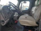 Elgin, IL에서 판매 중인 2007 Freightliner M2 106 Medium Duty - Top/Roof