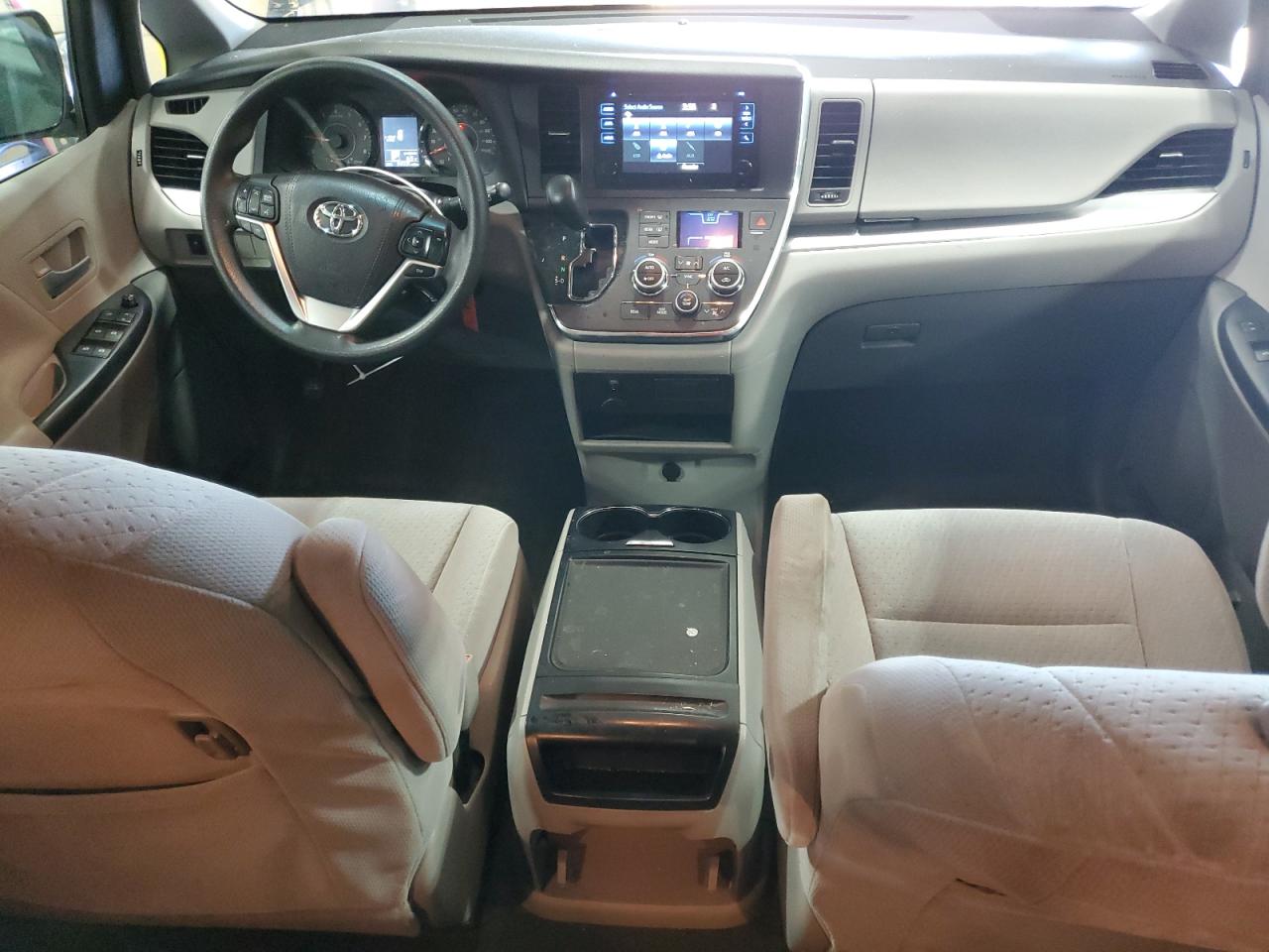 2015 Toyota Sienna Le VIN: 5TDKK3DC2FS556535 Lot: 56310525
