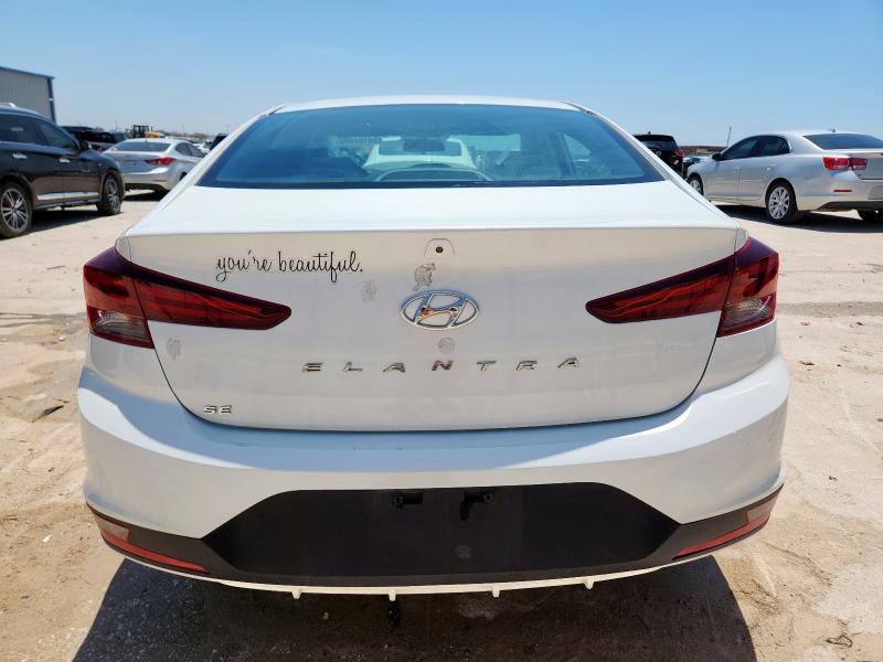  HYUNDAI ELANTRA 2019 Белы