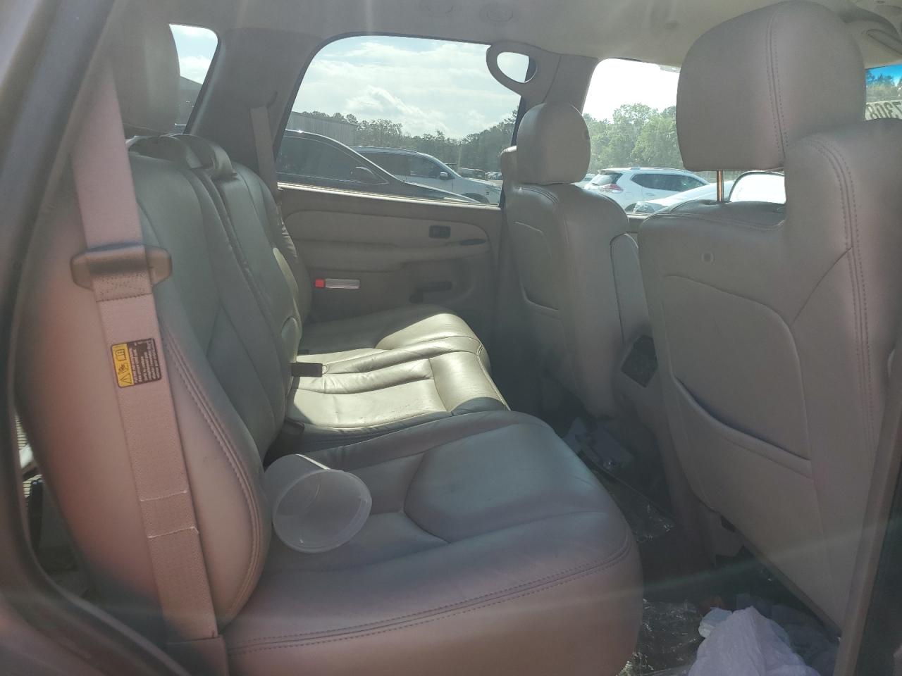 2003 Chevrolet Tahoe C1500 VIN: 1GNEC13Z03J104345 Lot: 57308165