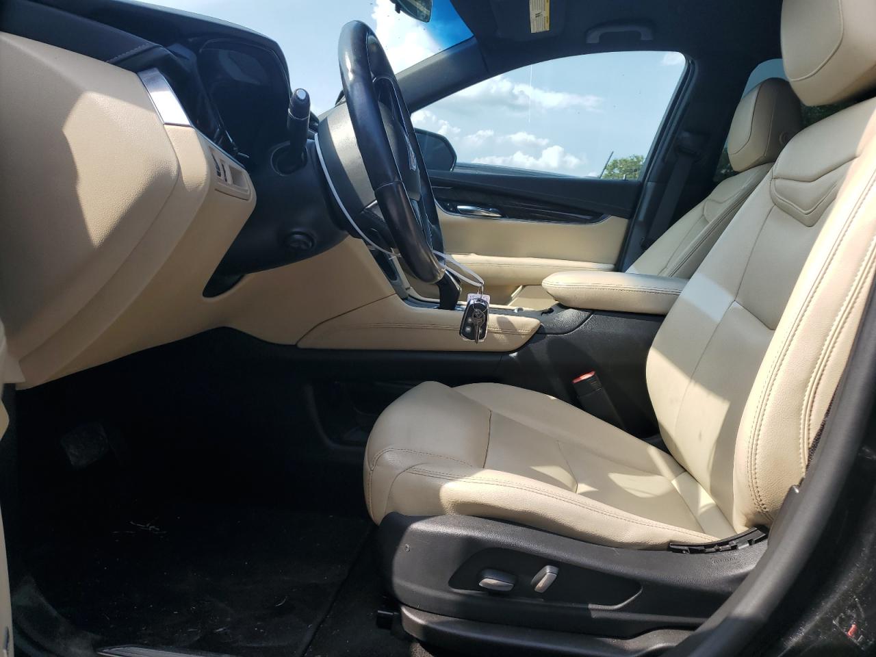 2017 Cadillac Xt5 VIN: 1GYKNARS2HZ261474 Lot: 54503105