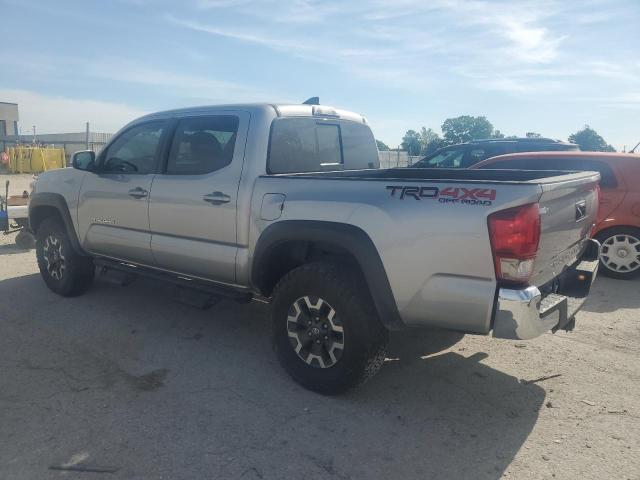 Pickups TOYOTA TACOMA 2017 Silver
