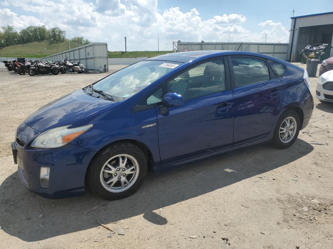 2010 Toyota Prius for Sale in Mcfarland, WI - Side