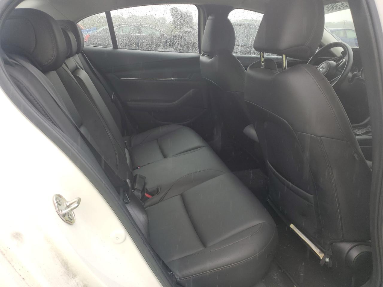 2020 Mazda 3 Preferred VIN: 3MZBPBDM5LM125877 Lot: 57998215
