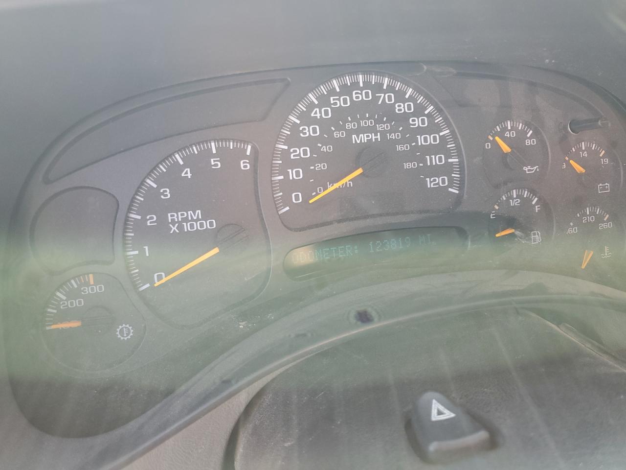 2005 Chevrolet Silverado C2500 Heavy Duty VIN: 1GCHC23U25F807189 Lot: 57034275