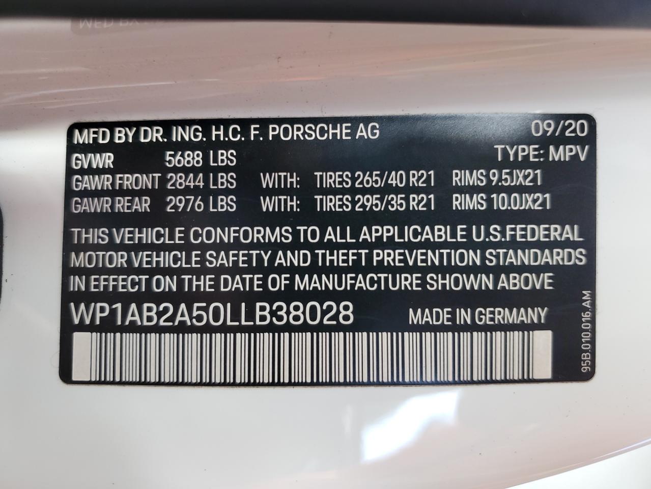2020 Porsche Macan S VIN: WP1AB2A50LLB38028 Lot: 56374975