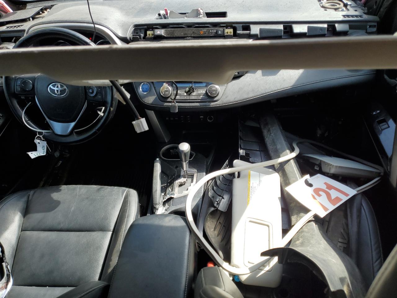 JTMDJREV0HD131439 TOYOTA RAV4 2017