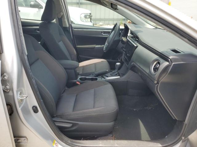  TOYOTA COROLLA 2019 Srebrny