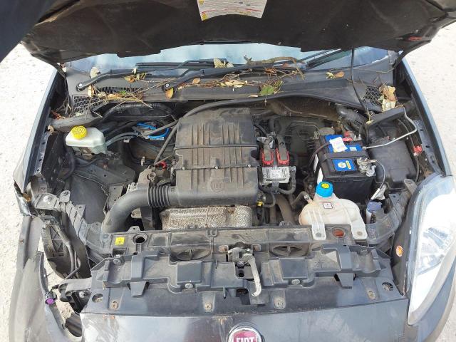 2013 FIAT PUNTO POP