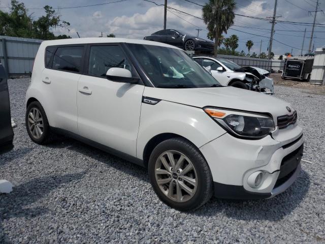  KIA SOUL 2018 Белы