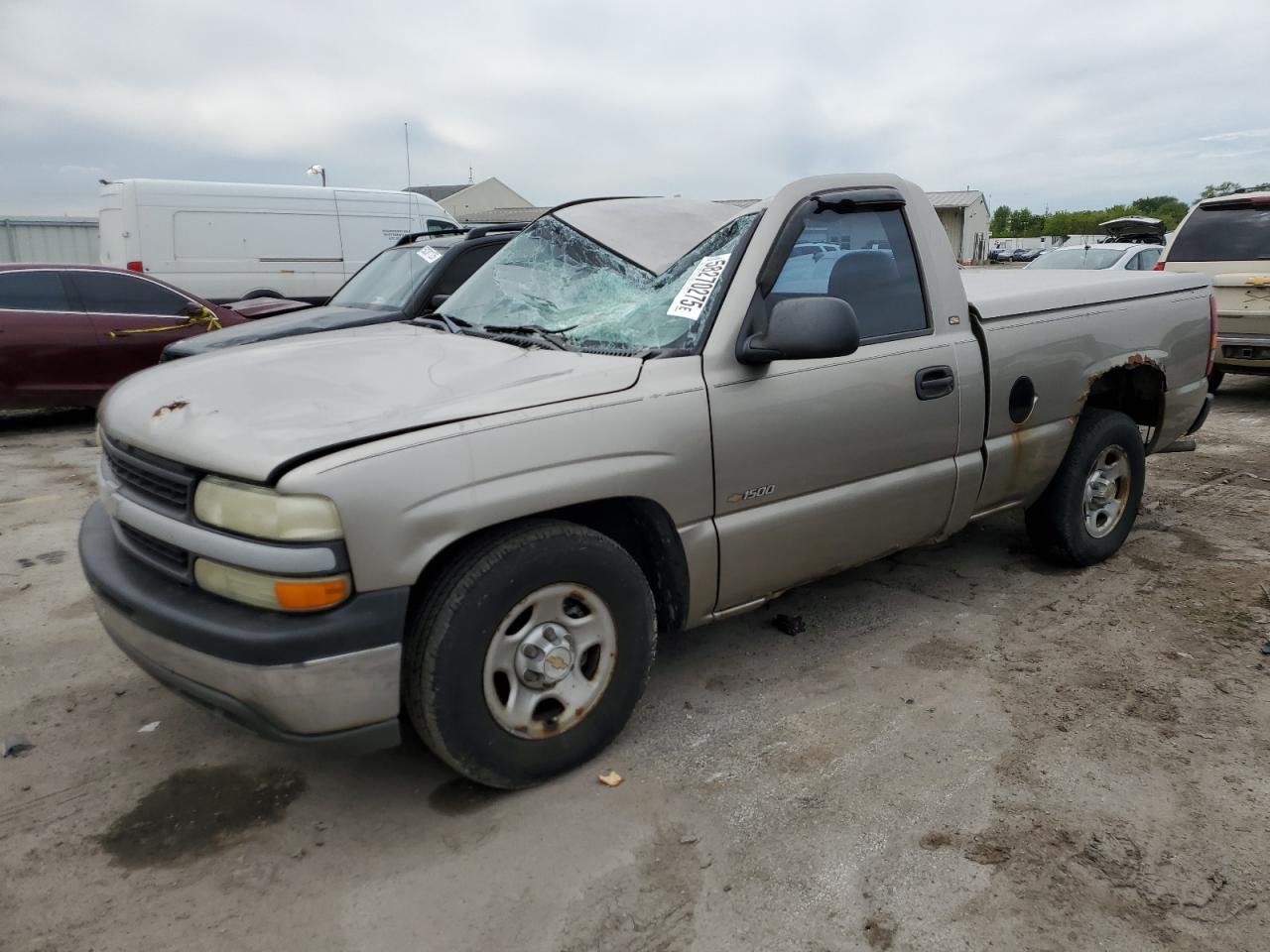 2002 Chevrolet Silverado C1500 for Sale in Dyer, IN - Top/Roof