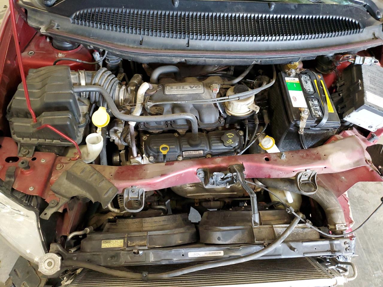 2005 Chrysler Town & Country Limited VIN: 2C8GP64L15R402848 Lot: 58179815