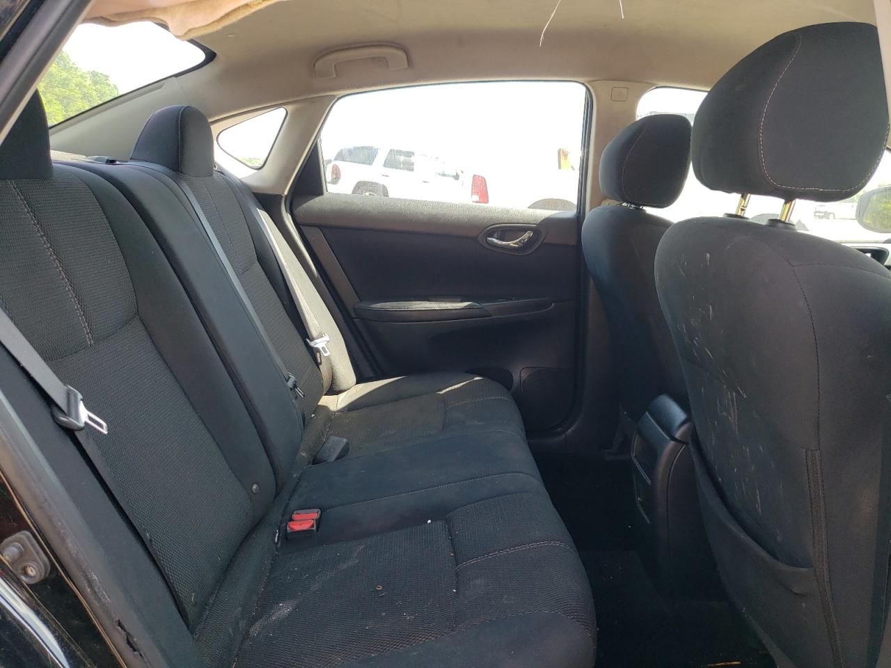 3N1AB7AP8GY266484 NISSAN SENTRA 2016