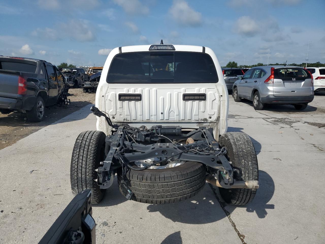 5TFAZ5CN8JX054931 TOYOTA TACOMA 2018