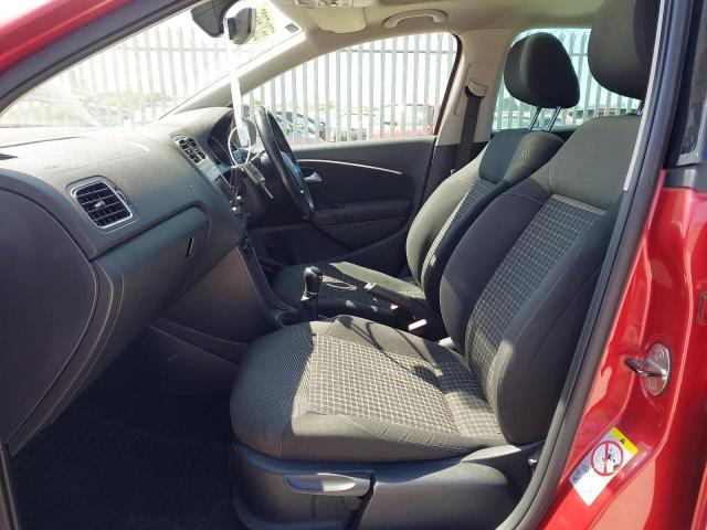 2014 VOLKSWAGEN POLO SEL T