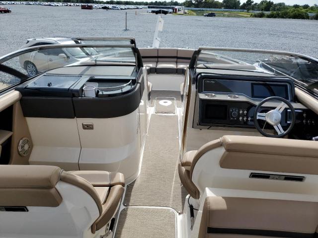 2017 SEA RAY BOAT  