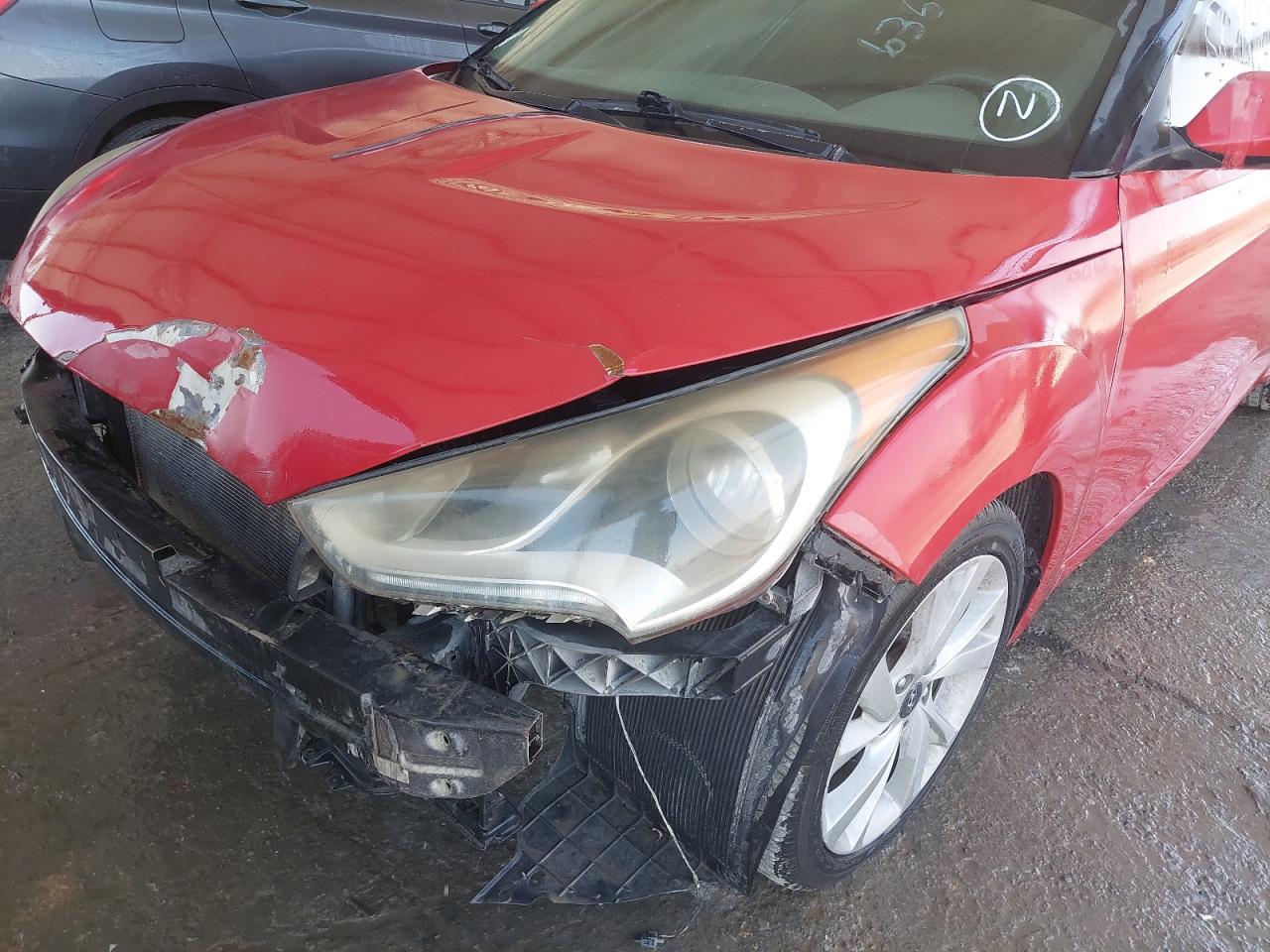 KMHTC6AD8GU270830 - 2016 Hyundai VELOSTER - #undefined