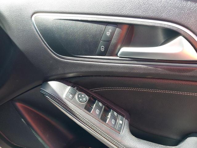 2016 MERCEDES BENZ A 180 SE E