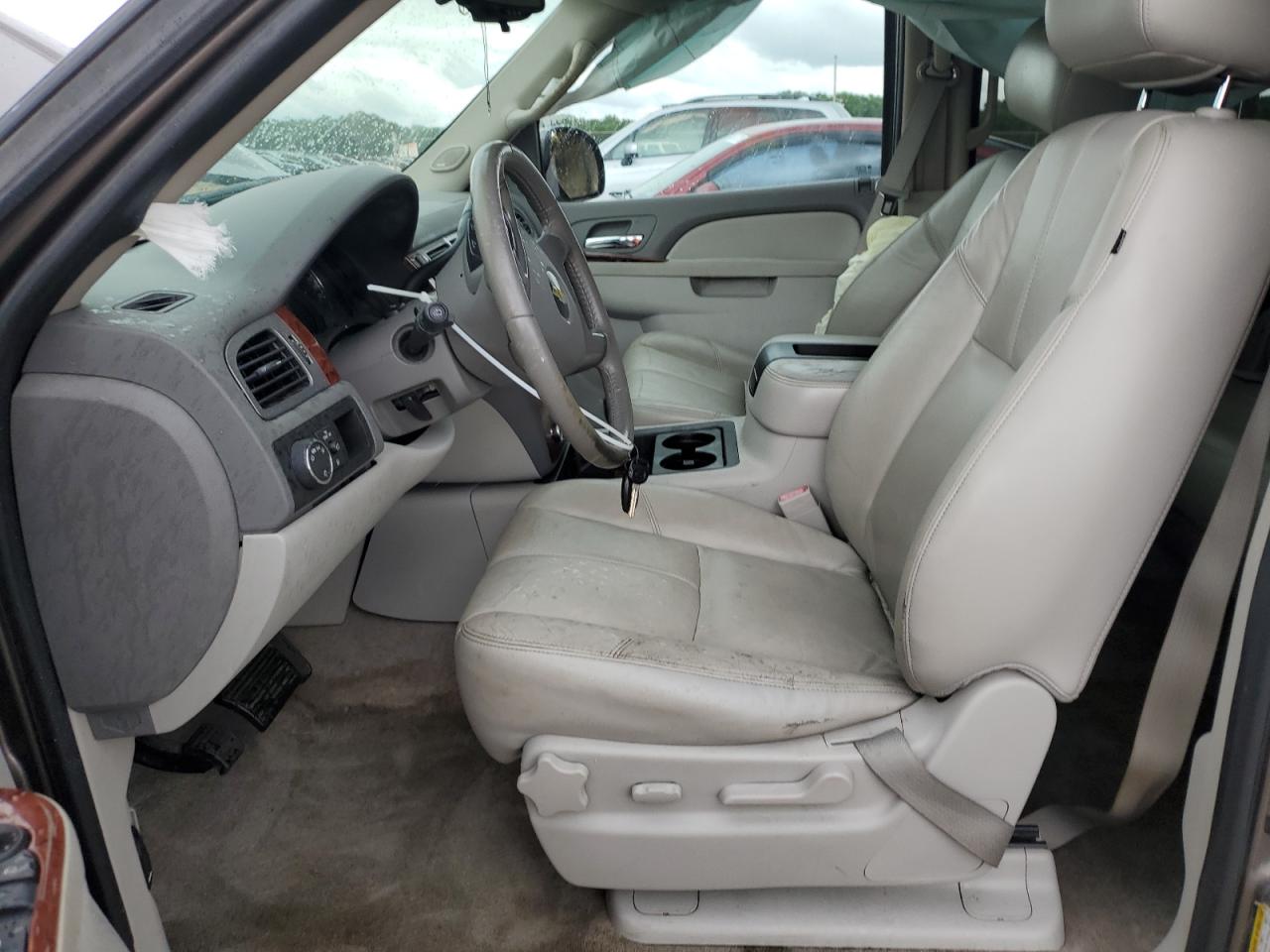 2011 Chevrolet Tahoe C1500 Lt VIN: 1GNSCBE06BR237313 Lot: 58600895