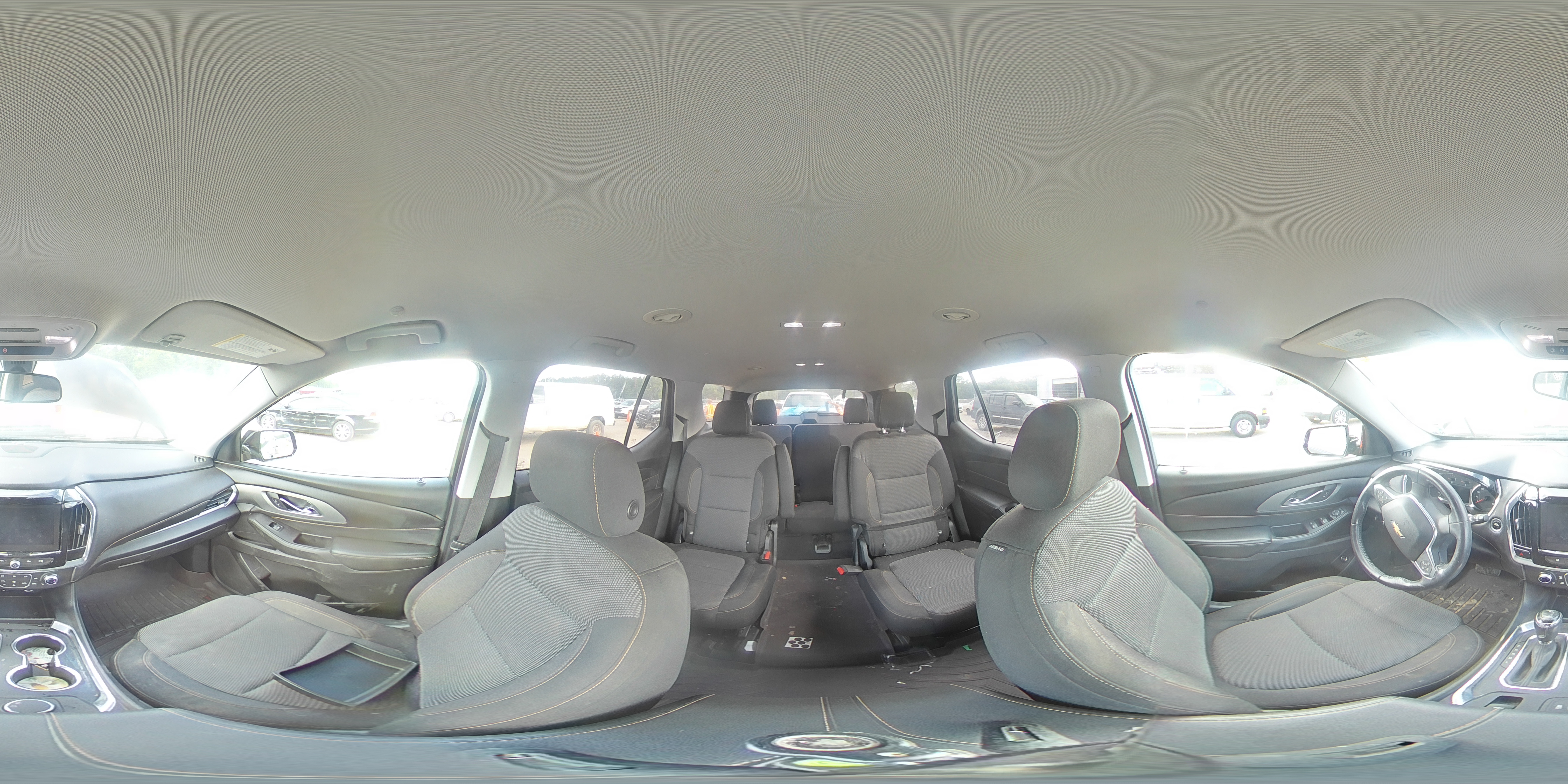 2018 Chevrolet Traverse Lt VIN: 1GNERGKWXJJ281118 Lot: 57073265