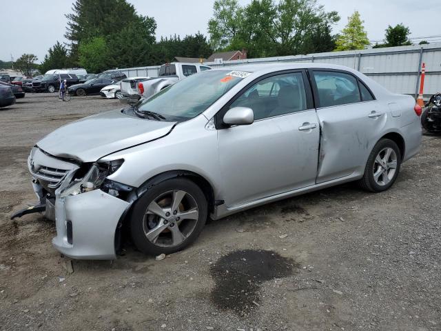  TOYOTA COROLLA 2013 Серебристый