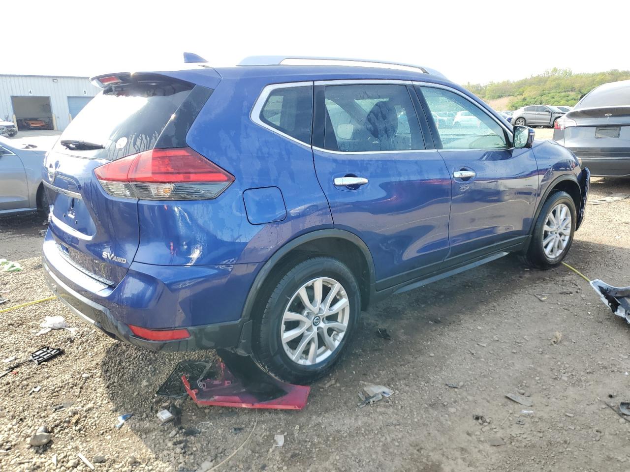 KNMAT2MV5HP538340 NISSAN ROGUE 2017