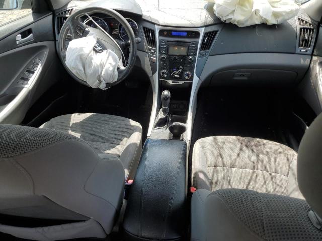  HYUNDAI SONATA 2013 Серебристый