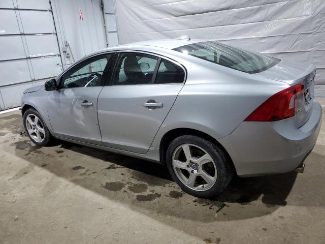  VOLVO S60 2013 Srebrny
