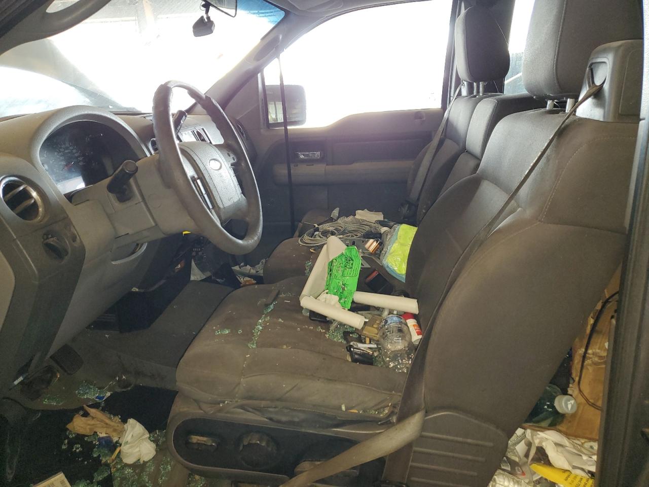 2004 Ford F150 VIN: 1FTPX125X4NA15901 Lot: 57329635