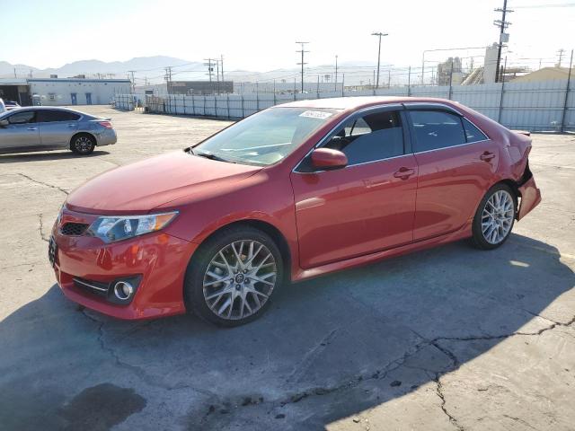  TOYOTA CAMRY 2012 Червоний