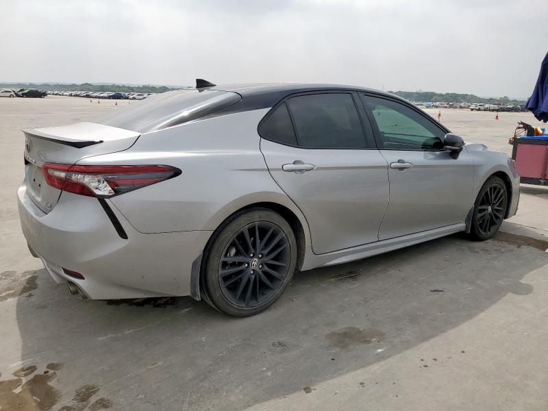  TOYOTA CAMRY 2023 Серебристый