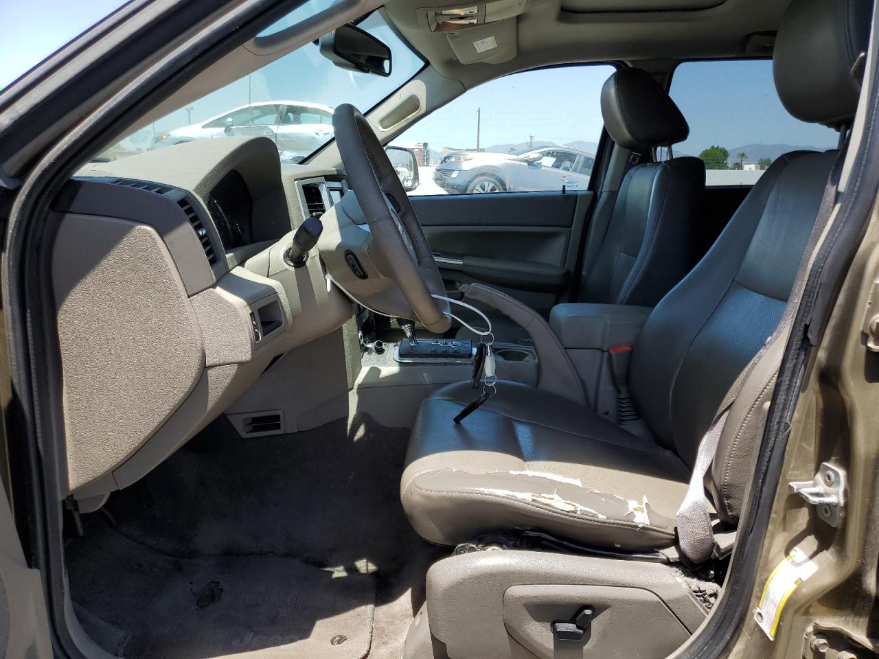 2008 Jeep Grand Cherokee Laredo VIN: 1J8GS48K68C221272 Lot: 57128725
