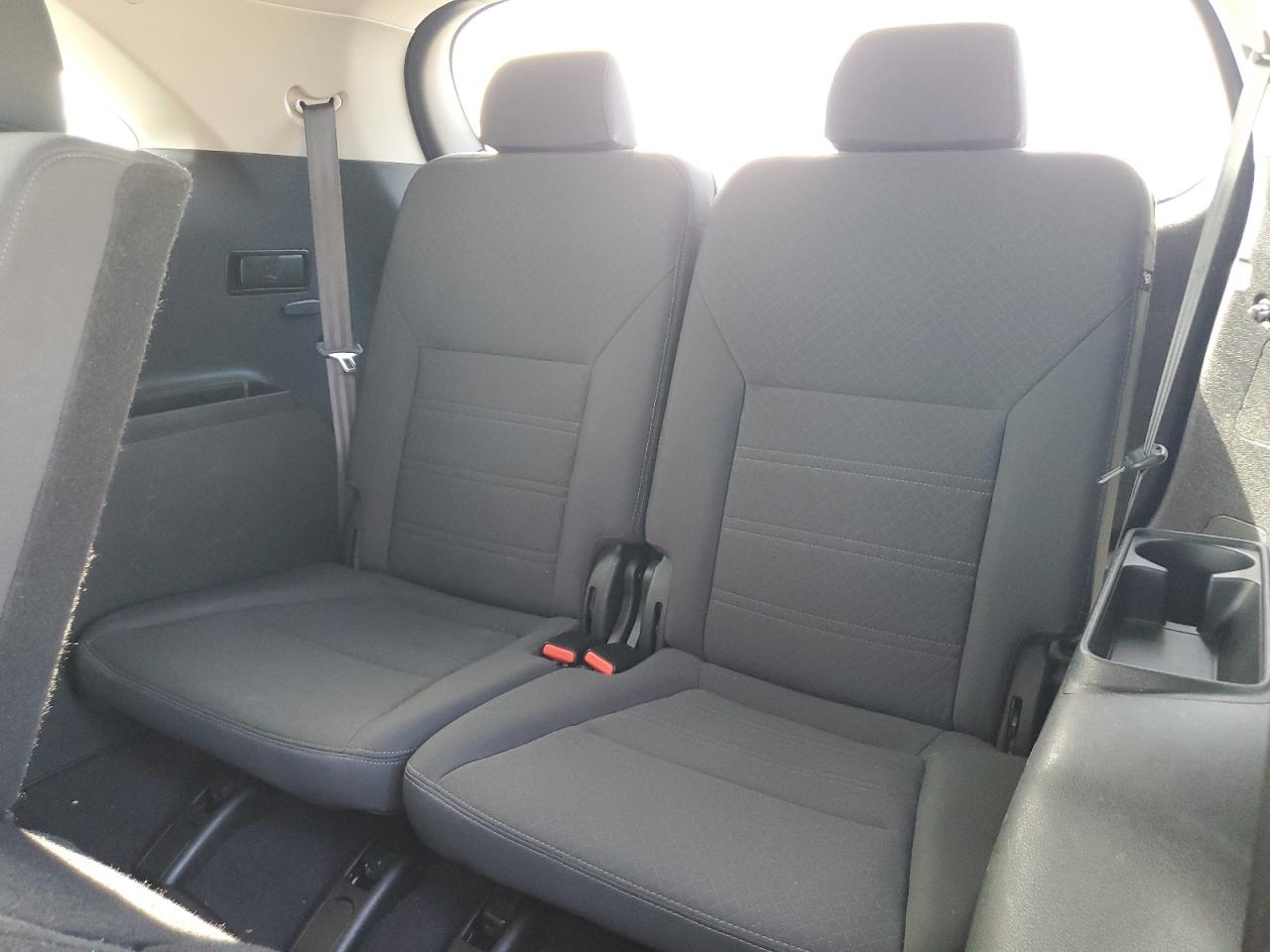 2019 Kia Sorento L VIN: 5XYPG4A3XKG604677 Lot: 56932255
